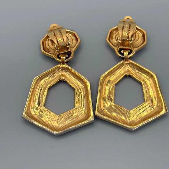 Vintage St. John Knits Tan Enameled Gold Tone Drop Clip On Earrings Geometric - Picture 7 of 14